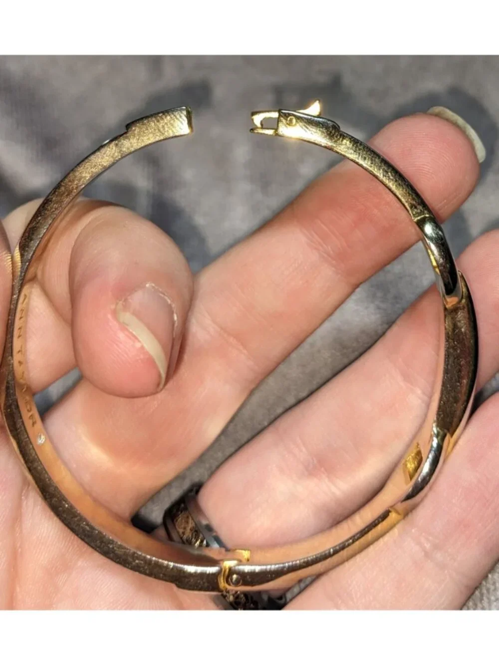 Mod Vintage Ann Taylor Tortoise Simulated Stone Two Tone Bangle Bracelet